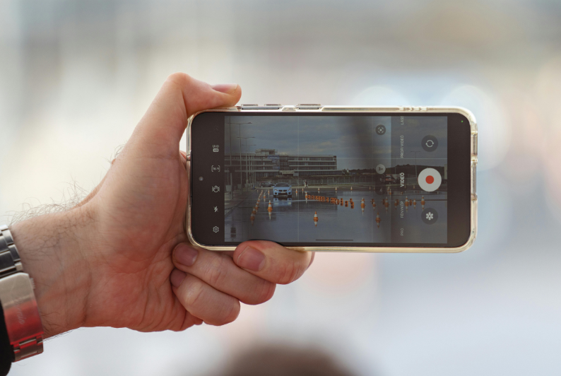 How Real Estate Agents Can Use Video Content to Build Trust and Generate Leads